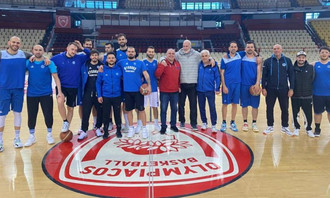 Στο ΣΕΦ προπονήθηκε ο ΑΟ Μυκόνου και είπε &quot;ευχαριστώ&quot; στον Ολυμπιακό