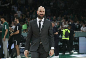 Σπανούλης: &quot;Είμαι περήφανος για τους παίκτες μου&quot; (vid)