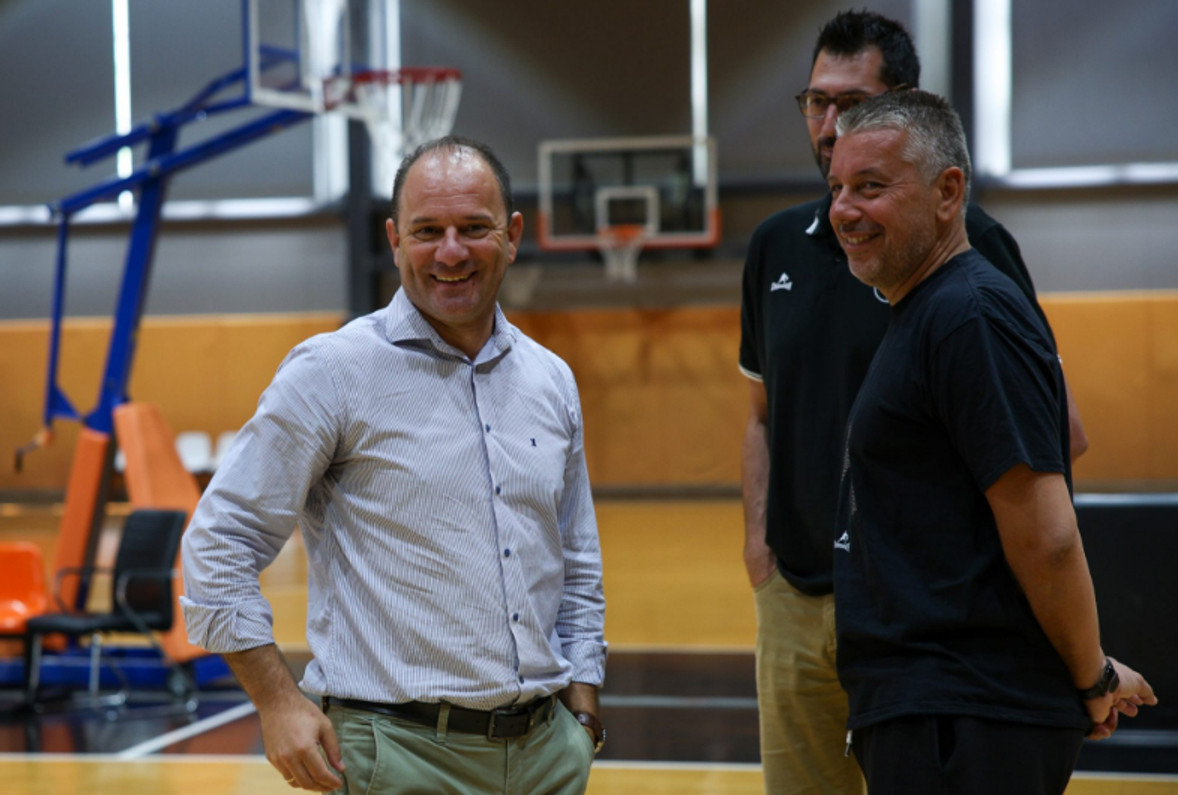 Παπαθεοδώρου: &quot;Θα δημιουργήσουμε μια πολύ ανταγωνιστική ομάδα&quot;