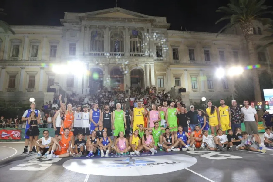 Με 168 ομάδες και 340 αγώνες το Stoiximan AegeanBall Festival &quot;έγραψε ιστορία&quot; στη Σύρο!