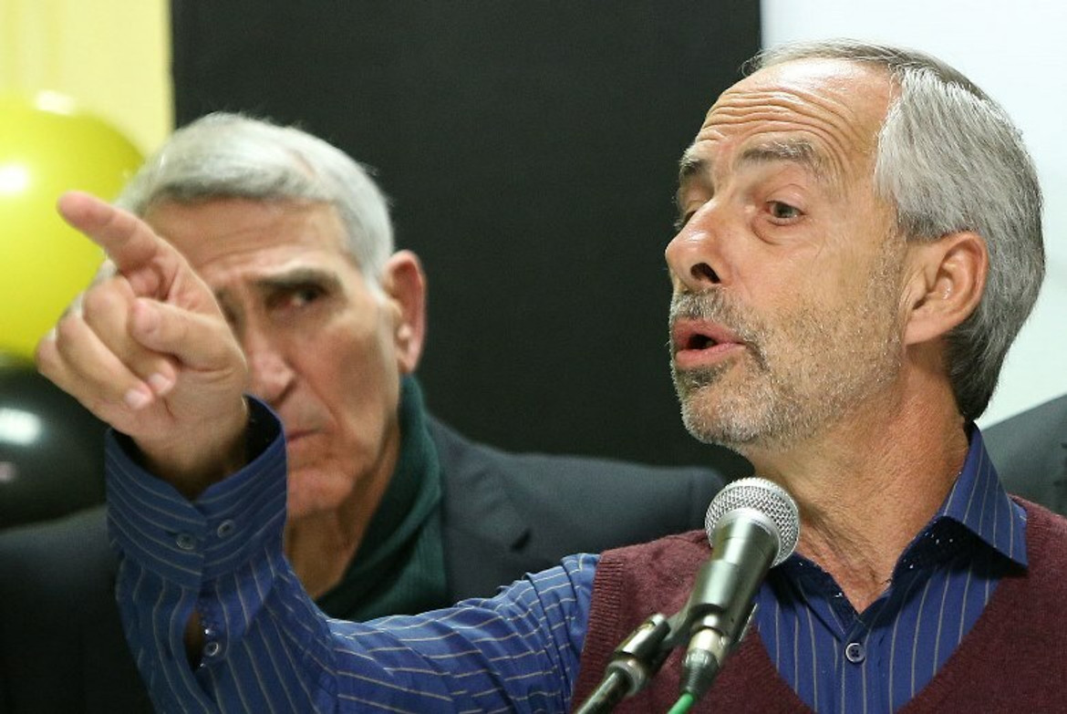 Συλλυπητήρια από Ολυμπιακό και Παναθηναϊκό στην οικογένεια του Στράτου Σεφτελή