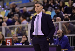 Λάκοβιτς: &quot;Η ομάδα ζυγίζει την απόφαση για τη EuroLeague&quot;