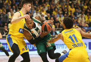 Δείτε τα highlights του αγώνα Μακάμπι-Παναθηναϊκός (video)