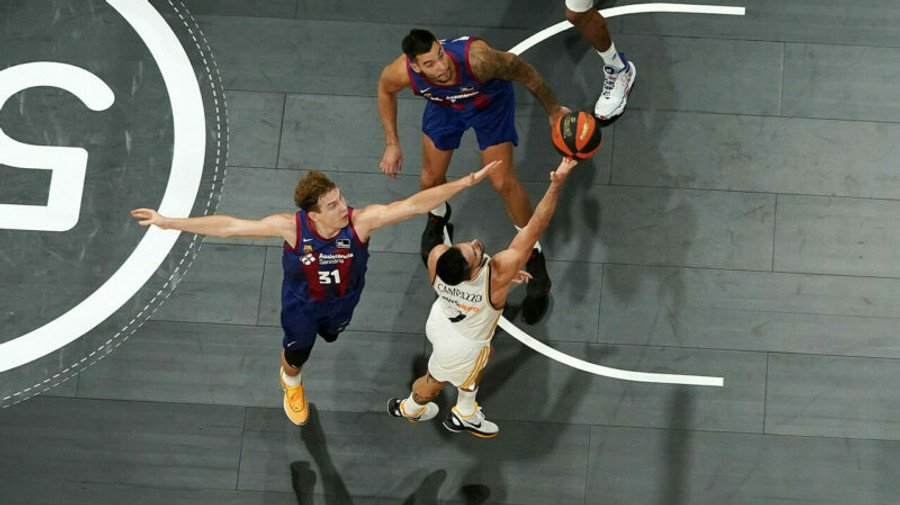 Supercopa: Τα highlights του Μπαρτσελόνα-Ρεάλ 80-90 (vid)
