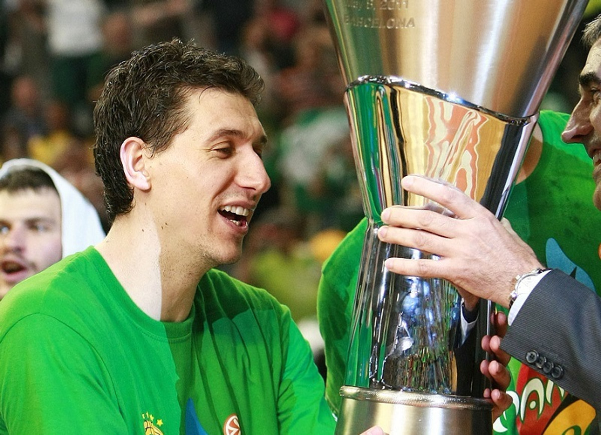 Euroleague: Στην ομάδα της δεκαετίας ο Διαμαντίδης! (vid&amp;pics)