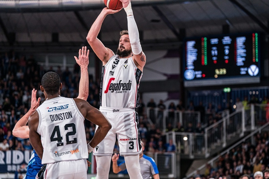 Βίρτους: "Πάρτι" πρωτιάς 87-73 την Μπρέσια, στα γενέθλια Μπελινέλι, πριν από τον Παναθηναϊκό