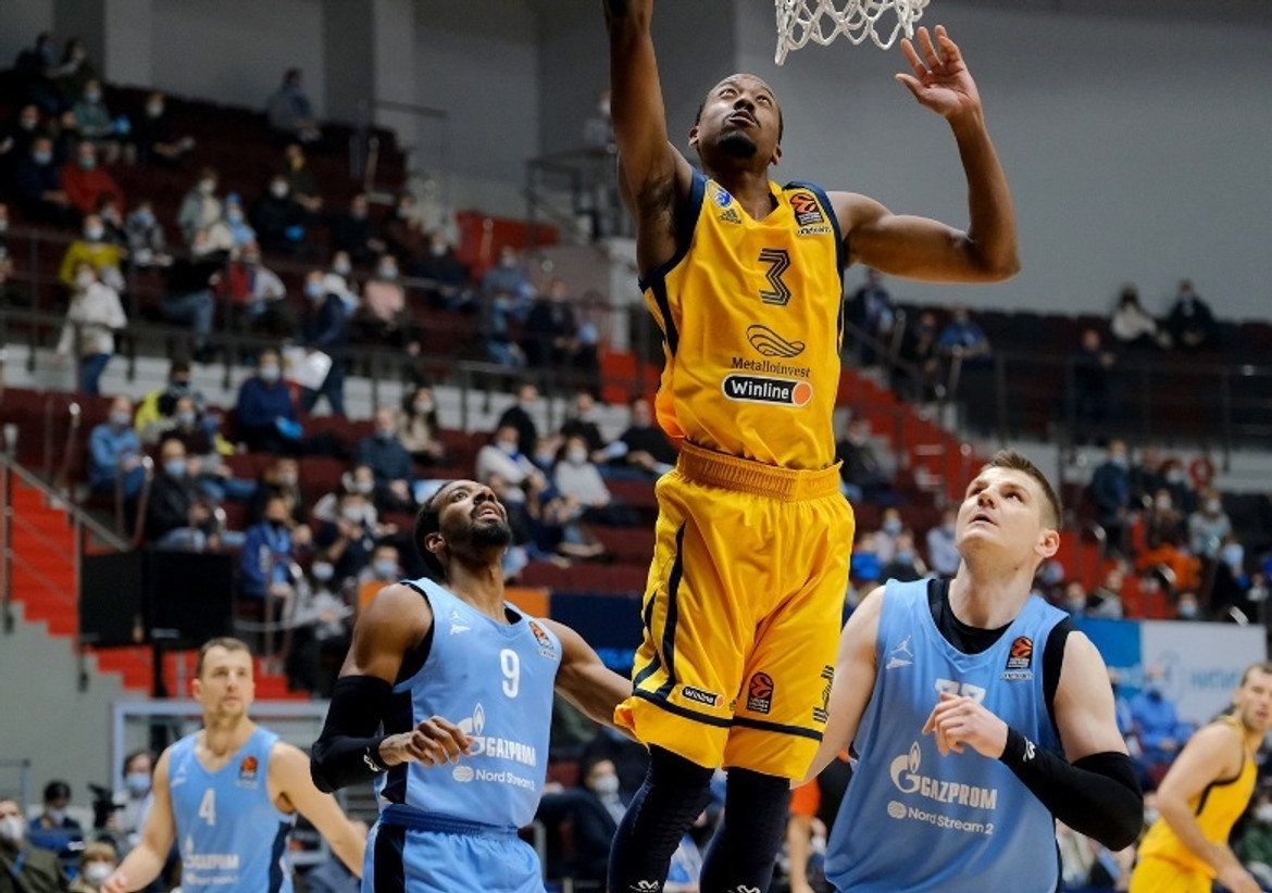Δεύτερη νίκη της Χίμκι Μόσχας 88-83 τη Ζενίτ εκτός!