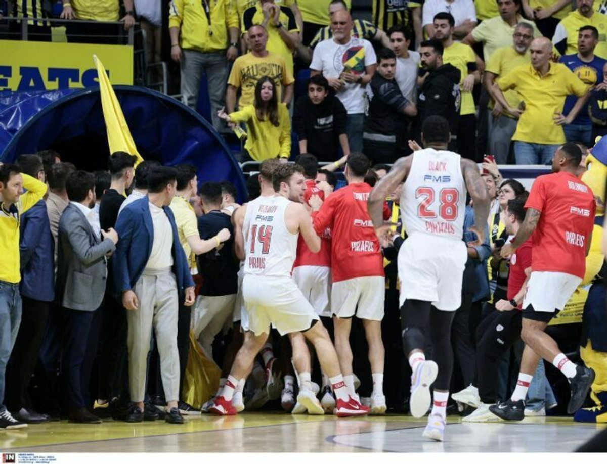 Δείτε πώς ο Ολυμπιακός νίκησε 72-71 τη Φενέρμπαχτσε (video)