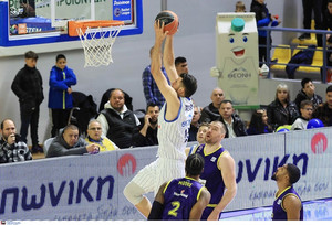 Έτσι έκανε &quot;σεφτέ&quot; η Καρδίτσα κόντρα στο Λαύριο! (vid)