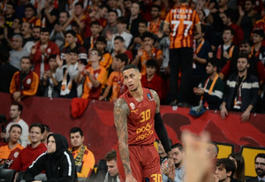 Eurocup: Τέσσερα &#039;&#039;διπλά&#039;&#039; σε πέντε αγώνες, βίοι... αντίθετοι για Μπράμο και Όγκουστ (vids)