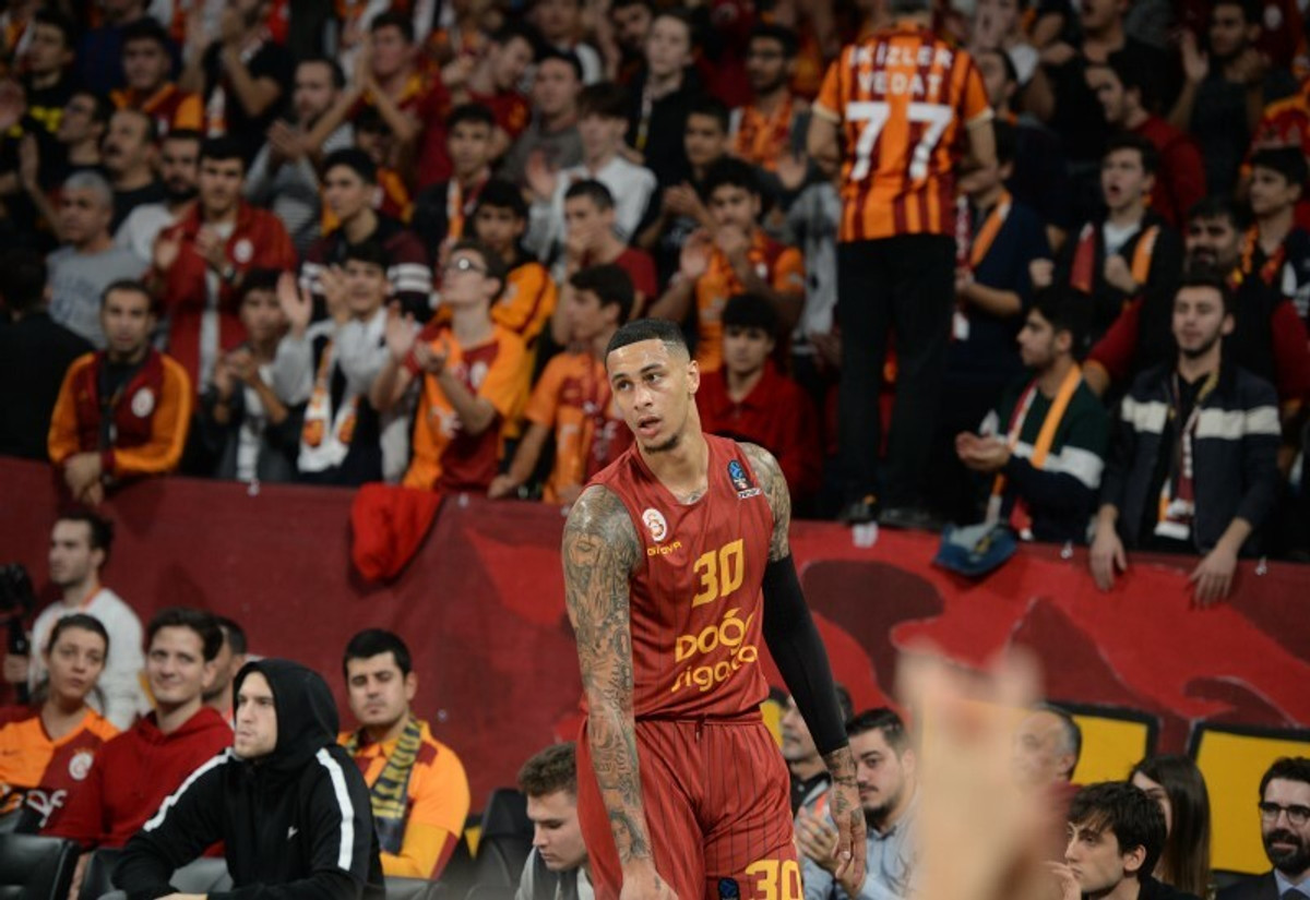 Eurocup: Τέσσερα &#039;&#039;διπλά&#039;&#039; σε πέντε αγώνες, βίοι... αντίθετοι για Μπράμο και Όγκουστ (vids)