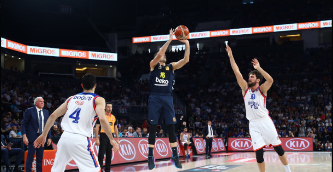 Break από τη Φενέρμπαχτσε 73-56 την Εφές που πέτυχε 4π. στην Γ&#039; περίοδο!
