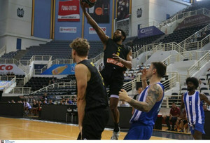 Μαυροσκούφεια: H ΑΕΚ 90-68 την Καρδίτσα (gallery)