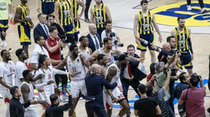 Φενέρμπαχτσε: Πρόστιμο 30.000 ευρώ από τη EuroLeague για τα γεγονότα με τη Μονακό!