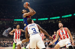 Στην παράταση η Μπαρτσελόνα 98-94 έσπασε το αήττητο του Ερυθρού Αστέρα