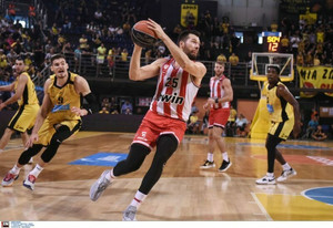 Άρης-Ολυμπιακός: Τα photo clicks από το Αλεξάνδρειο (gallery)