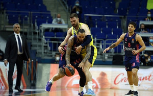 Στα playoffs η Ρεάλ Μαδρίτης, 93-67 τη Φενέρμπαχτσε