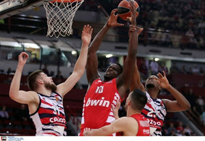 Ολυμπιακός-Μπασκόνια: Η photo gallery από το ΣΕΦ