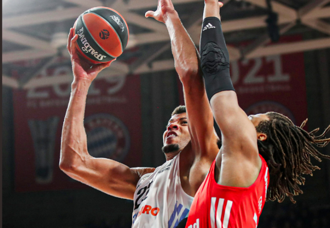 Μπάγερν-Ρεάλ 64-68: Σημαντικό &quot;διπλό&quot; με κυρίαρχο Ταβάρες (vid)