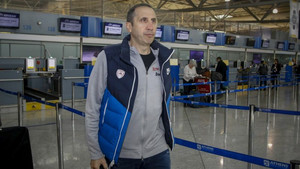 Μπλατ: &quot;Να γυρίσουμε υπέρ μας την κατάσταση&quot;