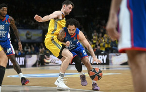 Ο Λάρκιν νίκησε τον Τίμαν, η Εφές 97-89 την Άλμπα (vid)