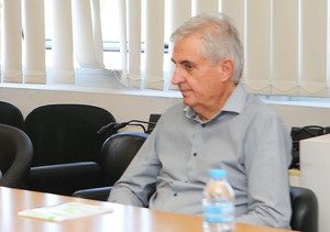 Θλίψη για την απώλεια του Γιώργου Κονδύλη