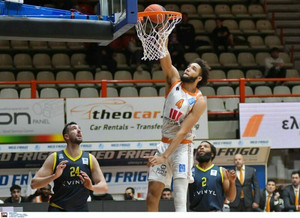 Αγχωτική νίκη του Προμηθέα, 74-71 το Λαύριο (gallery)