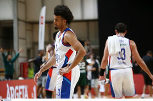 Με σούπερ Νουόρα η Εφές, 88-75 τη Γαλατάσαραϊ (pic)
