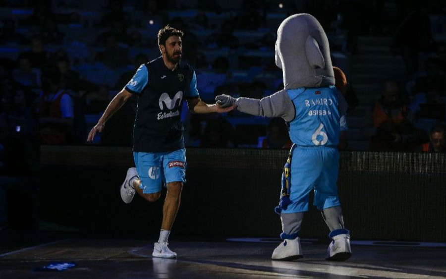 Για ακόμα ένα μήνα στην Εστουδιάντες ο Λαμπρόπουλος ! (pic)