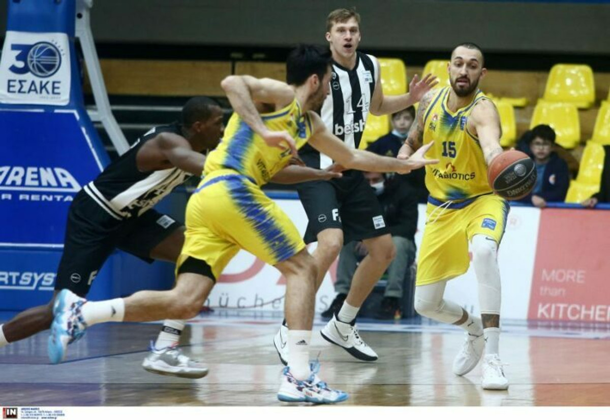 Περιστέρι: Τέλος Χρυσικόπουλος και Κατσίβελης!