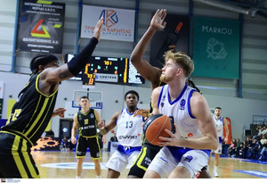 Φουλ για playoffs η Καρδίτσα, 80-67 το Μαρούσι (gallery &amp; vids)