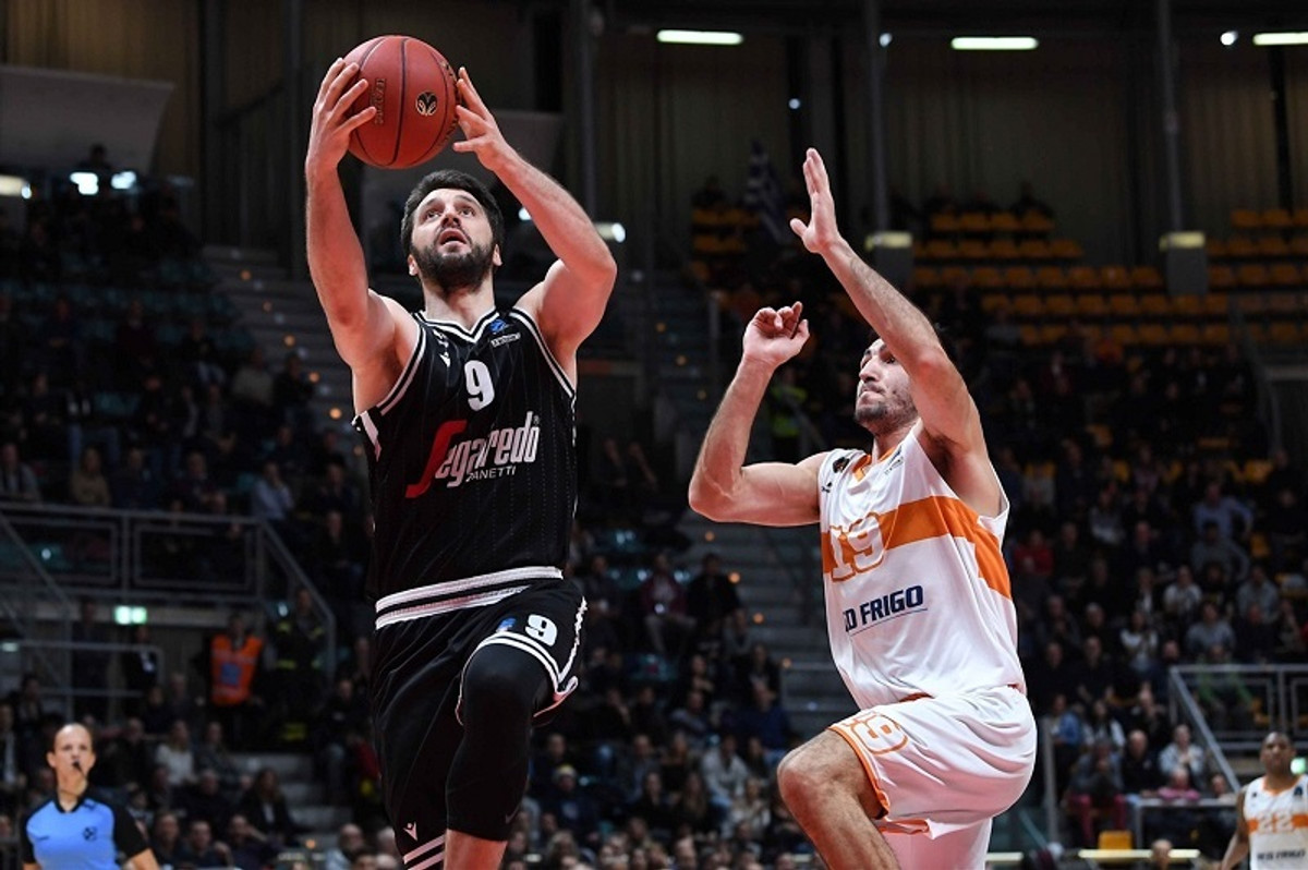EuroCup: Ζήτησε Final 8 στην Μπολόνια τον Σεπτέμβριο η Βίρτους