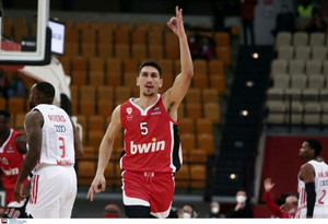 Ολυμπιακός-Μπάγερν Μονάχου 83-60: Καταιγιστικός κι αήττητος στο ΣΕΦ! (pics)