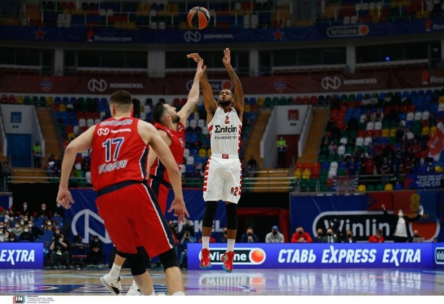ΤΣΣΚΑ Μόσχας-Ολυμπιακός 88-82: Ο Κλάιμπερν χάλασε την απίθανη βραδιά του Ντόρσεϊ (pics)