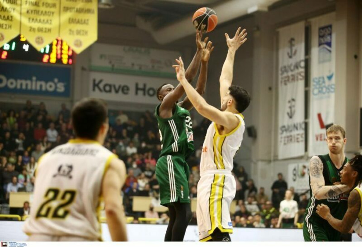 LIVE STREAMING: Μαρούσι-Παναθηναϊκός 79-92 (τελικό)