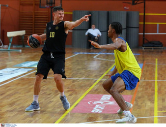 Φιλική νίκη για το Μαρούσι, 89-74 στο Λαύριο (gallery)