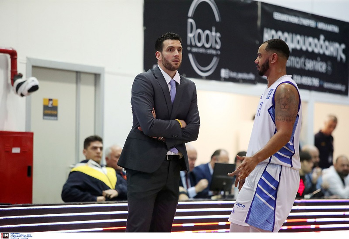 Κωστής: "Ευχαριστημένοι παρά την ήττα από το Περιστέρι"