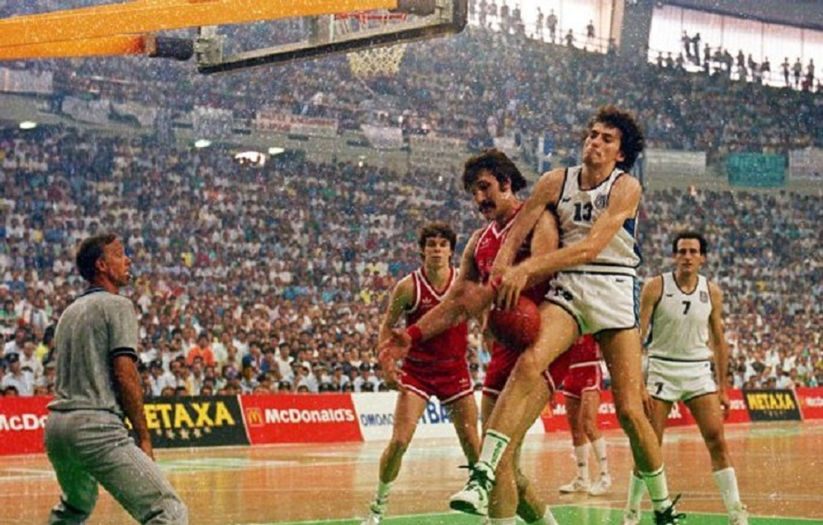 Φασούλας για το 1987: &quot;Το μπάσκετ θα ανέβει και πάλι ψηλά&quot;