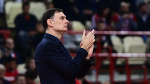 Μπαρτζώκας: &quot;Τα καταφέραμε όλοι μαζί, γίνεται προσπάθεια να έρθει την Πέμπτη ο Κάνααν&quot; (vid)