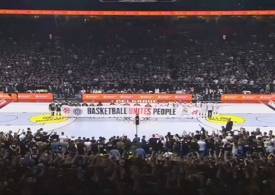 EuroLeague: Το ενωτικό πανό από Παρτιζάν και Ρεάλ (vid)