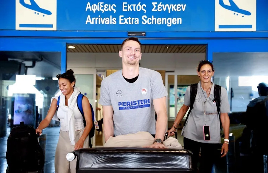 Περιστέρι: Βαν Τούμπεργκεν ο τελευταίος!
