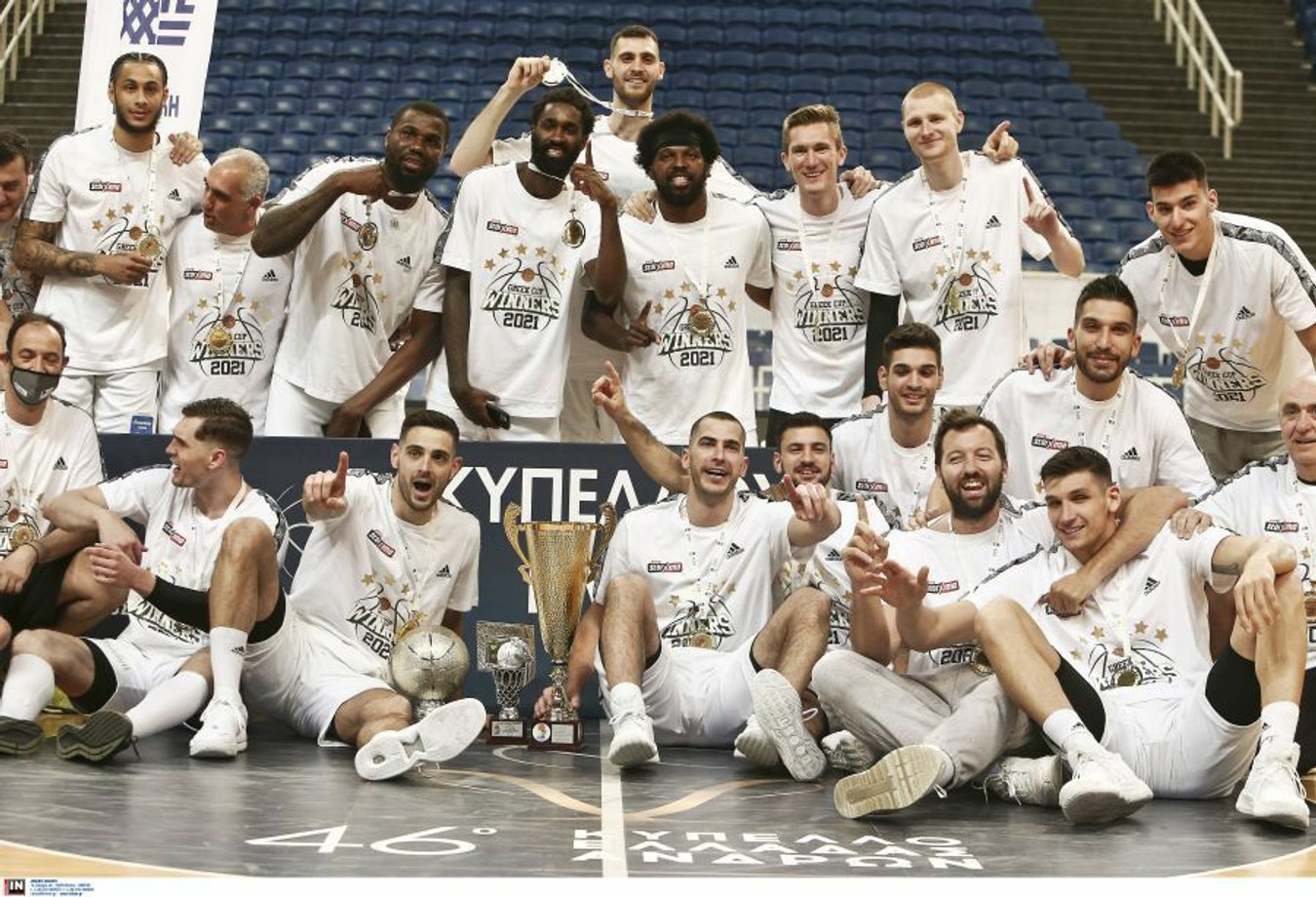 Τελικός Κυπέλλου: Οι απονομές σε Παναθηναϊκό και Προμηθέα (vids &amp; pics)