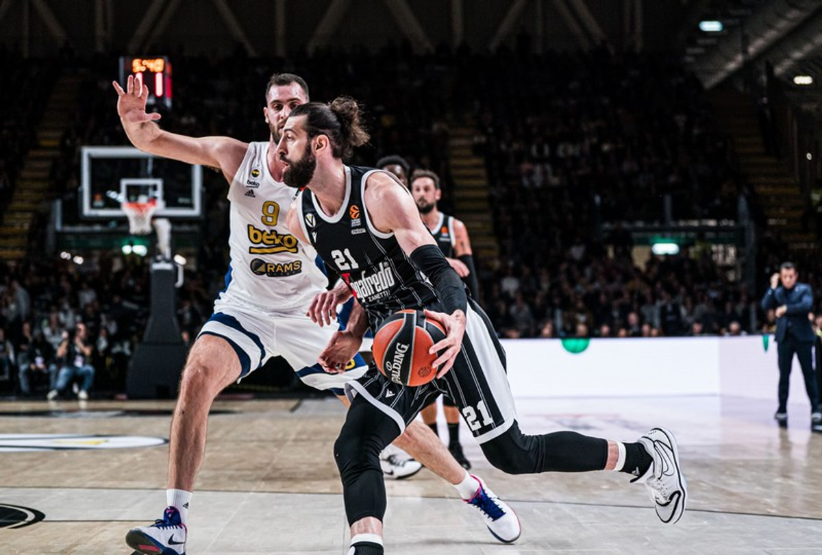 Η Βίρτους 87-79 τη Φενέρ του Μότλεϊ - Ξεπέρασε τους 3.000 πόντους ο Καλάθης (vid)