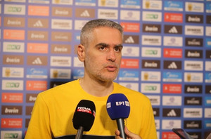 Καστρίτης: &quot;Η δίψα και η ενέργειά μας να βγουν στο γήπεδο&quot; (vid)