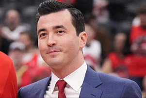 &quot;Αφεντικό&quot; στους Τορόντο Ράπτορς ο Μπόμπι Γουέμπστερ