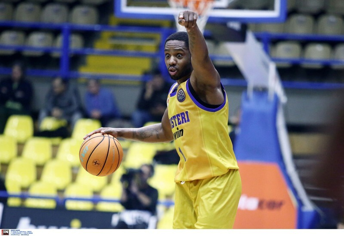 Ζωντανό το Περιστέρι, 76-73 την Καρσίγιακα (gallery &amp; vids)