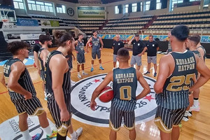 Απόλλων Πατρών: Πρώτη στην Περιβόλα για τη νέα εποχή