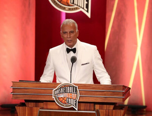 Σαν σήμερα η είσοδος του Νίκου Γκάλη στο Hall of Fame (vid)