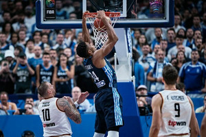FIBA: Τα highlights και οι μέσοι όροι του Γιάννη στο EuroBasket 2022 (vid)