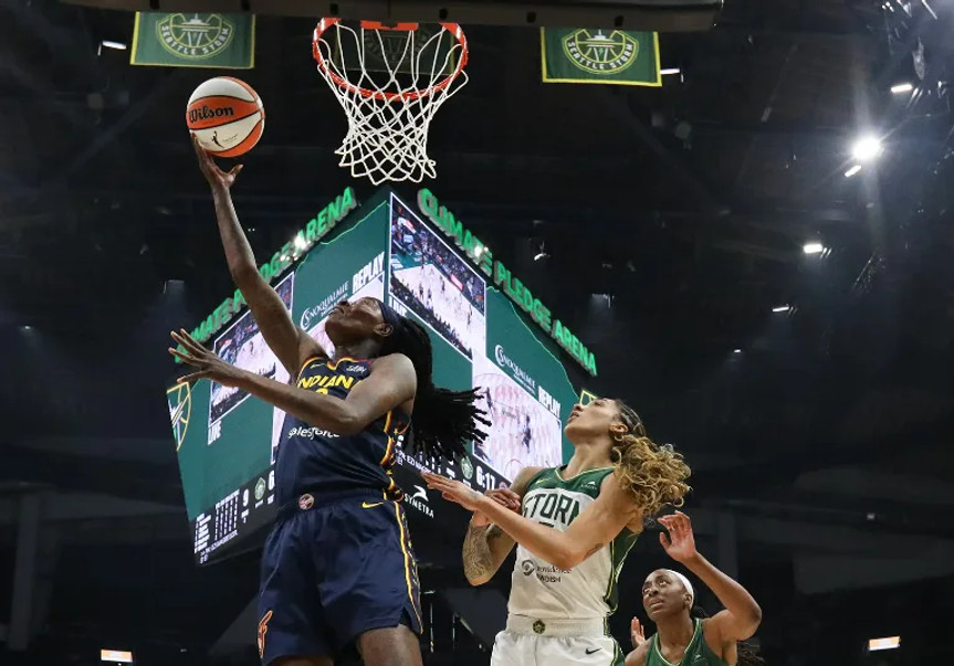 WNBA: Πέμπτη σερί νίκη για την Ιντιάνα χωρίς την Κλαρκ! (vids)